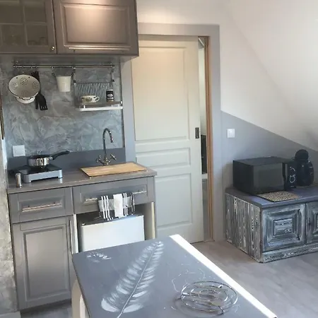 L'aromeantic Apartment