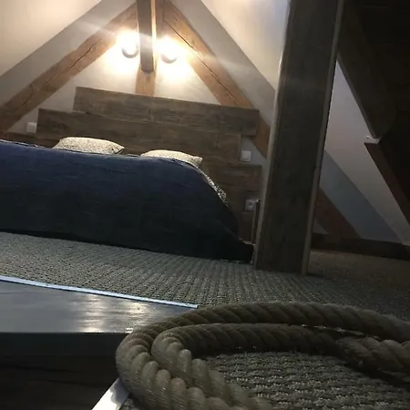 L'aromeantic Apartment